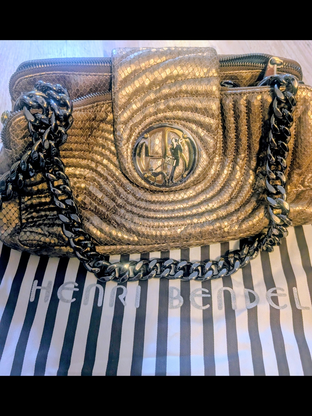 Henri Bendel Metallic Gold Quilted Shoulder Bag Magnetic Closure